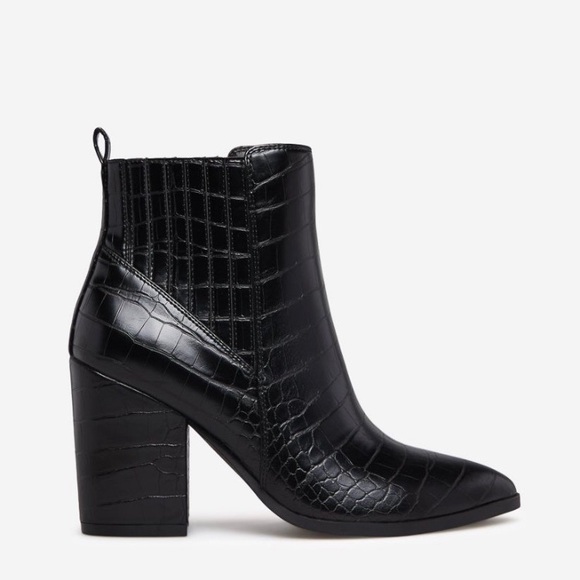 Women’s Boots 
Size : 8.5 US 
Black Color - Picture 7 of 7